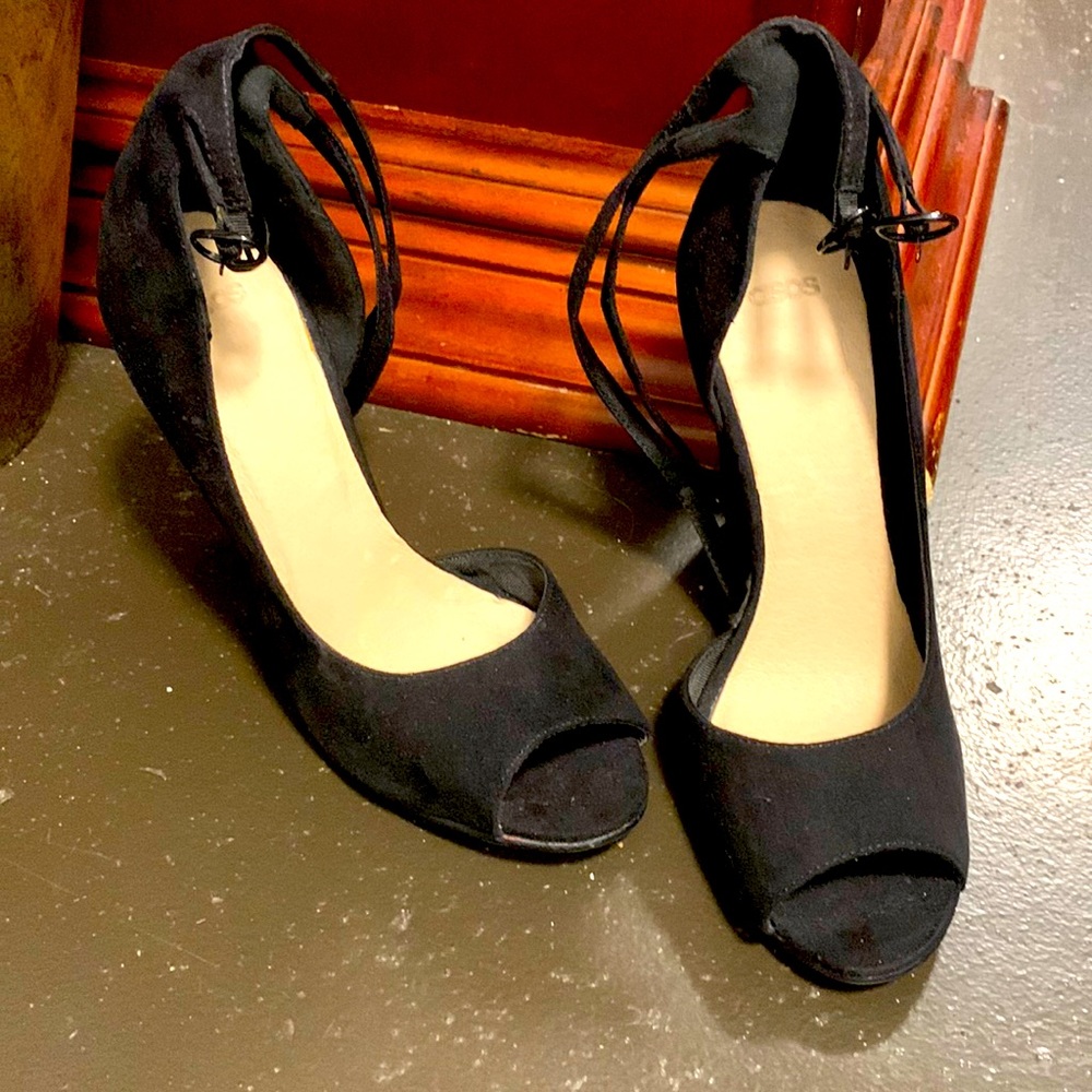Black ankle strap heels